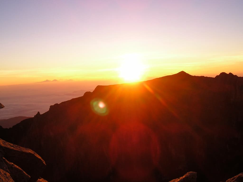 kinabalu mount